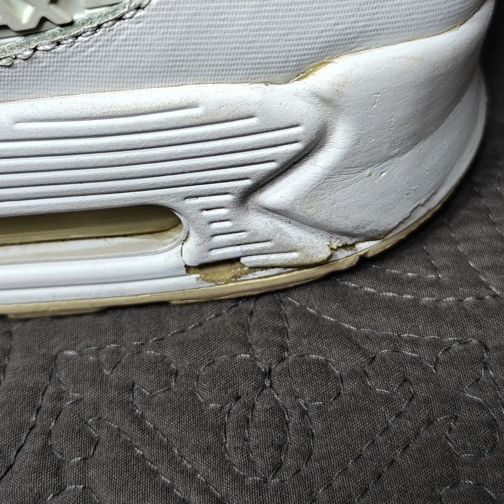 Nike Air Max 90 Retro Athletic White Sneakers Men's Shoe Size 8